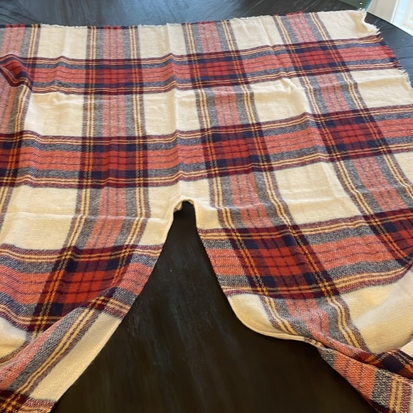 Plaid scarf wrap - Picture 4 of 4